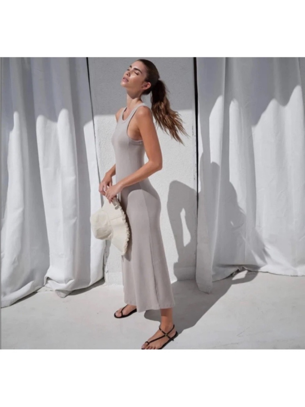 AYR The Metro Ribbed Dress Small Mushroom taupe tan sleeveless normcore causal - Picture 3 of 11
